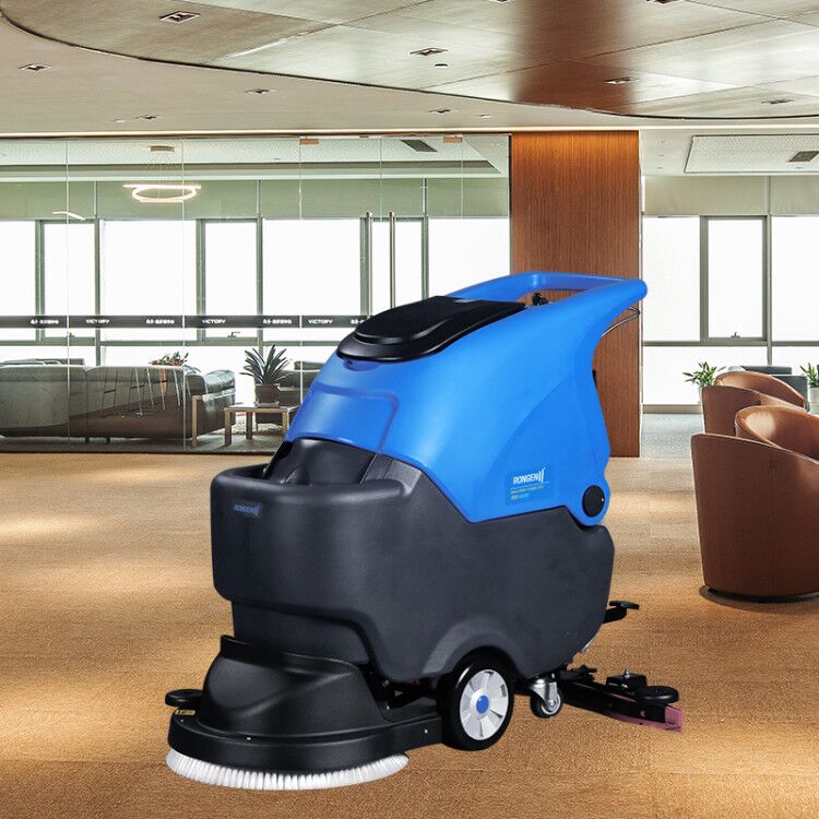 洗地机的出现大大的提高了清洁效率