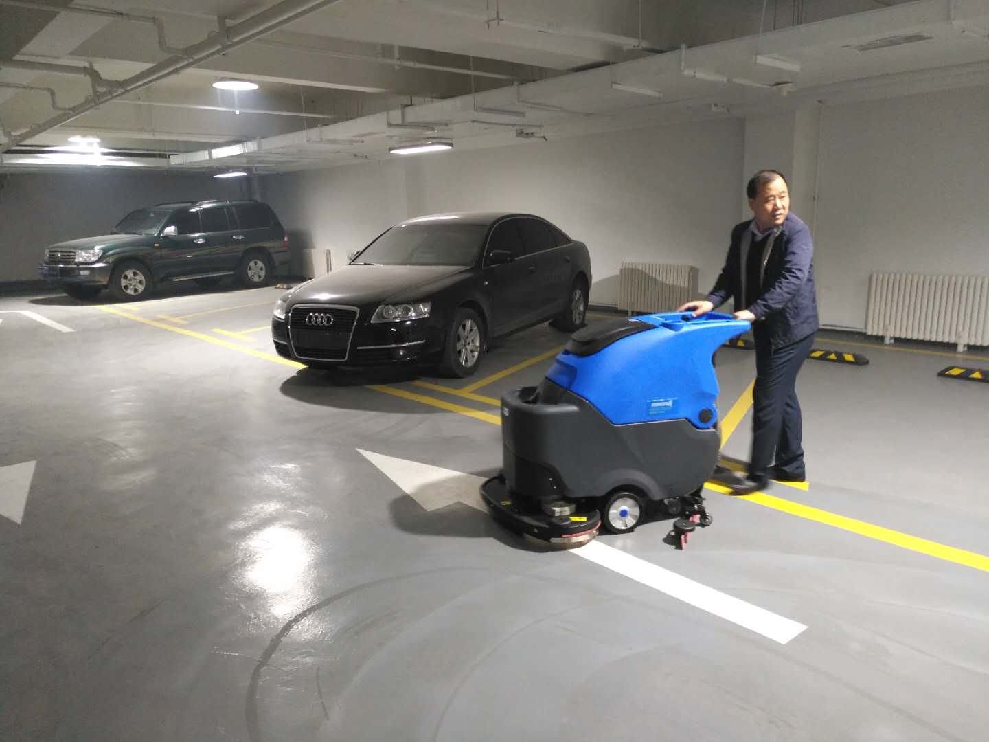 安徽酒店采购洗地机，首选全自动洗地机
